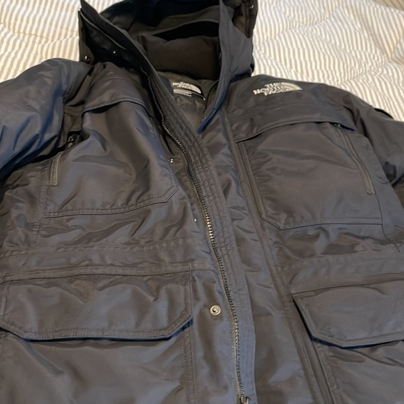 NEW WITHOUT TAGS North Face 550 jacket - Picture 3 of 3